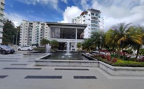 Family Apartment At The Quintet Cameron Highlands